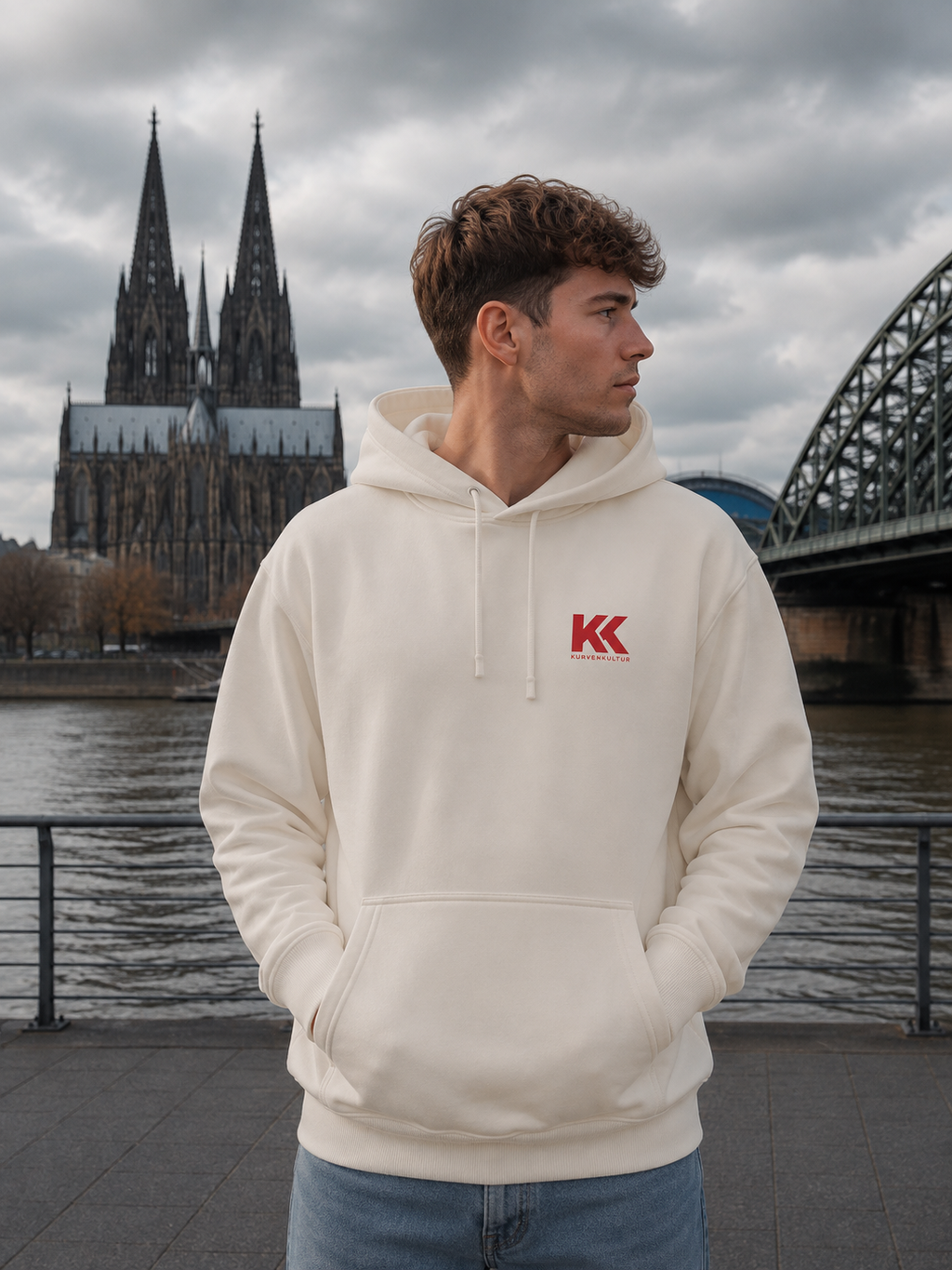 Köln Rhein Kurve Heimat Premium Streetwear Hoodie